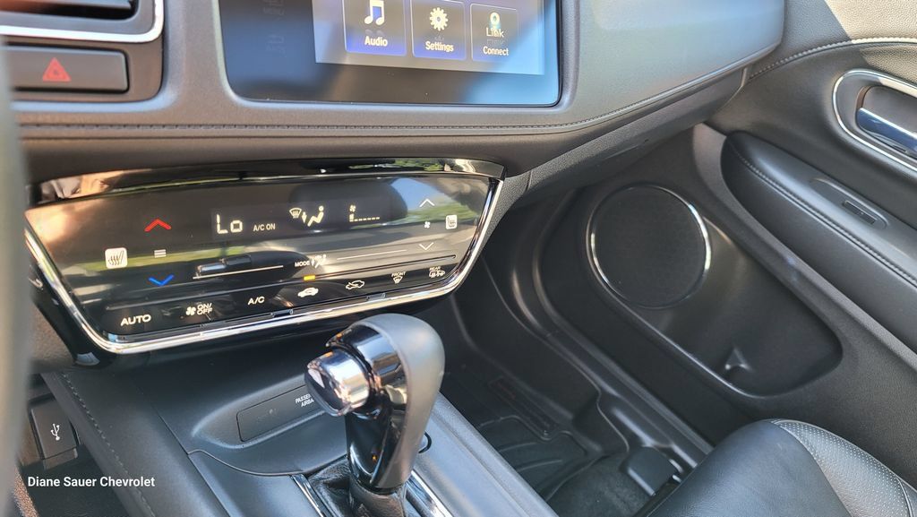 Used 2018 Honda HR-V EX-L image 22