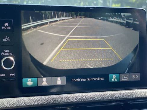 Used 2023 Honda Civic Touring image 32