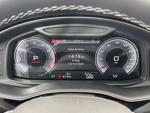 Used 2026 Audi Q8 Premium Plus w/ Premium Plus Package image 33