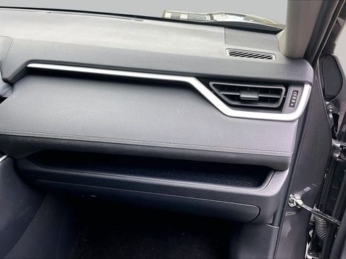 Certified 2025 Toyota RAV4 LE AWD/4WD image 18