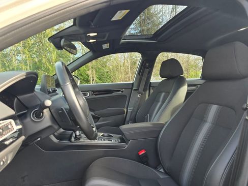 Certified 2025 Honda Civic Sport image 12