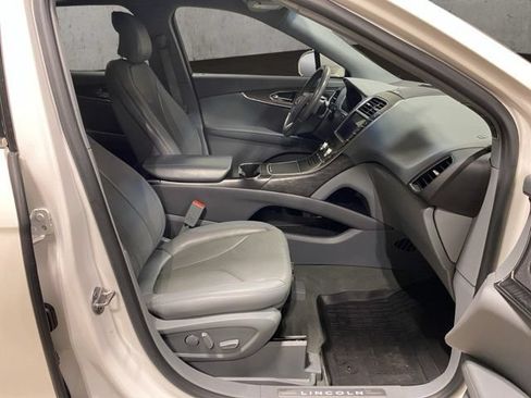 Used 2019 Lincoln Nautilus Reserve AWD/4WD image 20