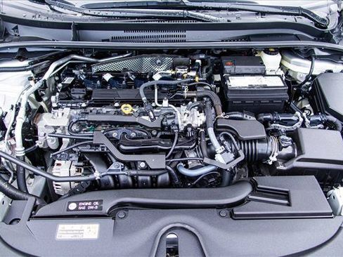 Used 2025 Toyota Corolla LE FWD image 25