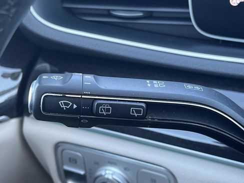 Used 2020 Mercedes-Benz GLE 350 image 33