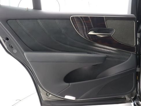 Used 2019 Lexus LS 500 w/ Interior Upgrade Package RWD image 40