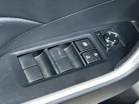 Certified 2021 Toyota RAV4 LE AWD/4WD image 13