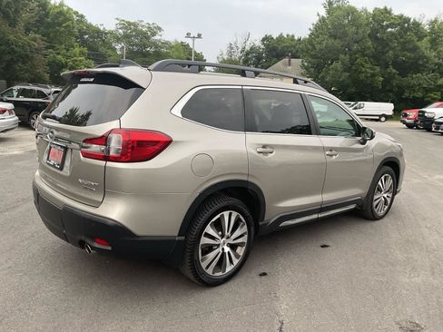 Used 2019 Subaru Ascent Limited AWD/4WD image 5