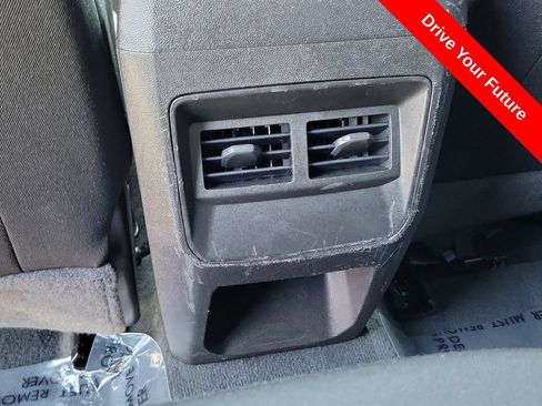 Used 2026 Chevrolet Colorado Trail Boss AWD/4WD image 23
