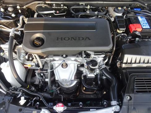 Certified 2025 Honda Civic Sport image 13