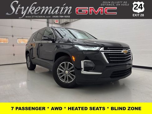 Used 2023 Chevrolet Traverse LT w/ LPO, Cargo Package AWD/4WD image 1