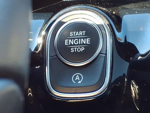 Used 2022 Mercedes-Benz A 220 4MATIC image 21