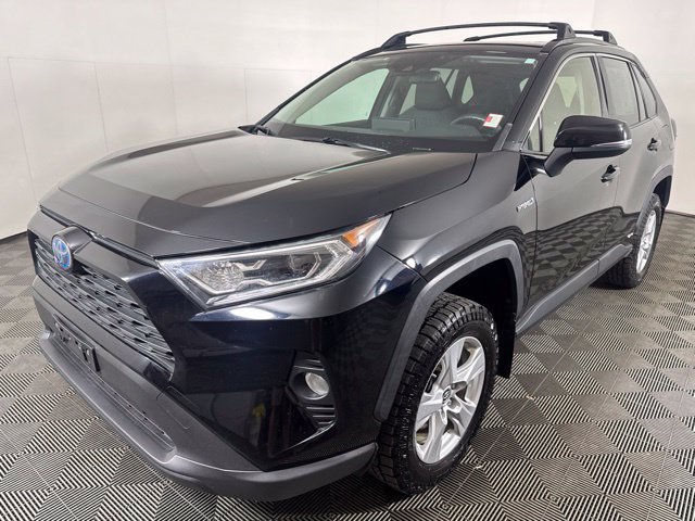 Used 2019 Toyota RAV4 XLE w/ Convenience Package AWD/4WD image 8