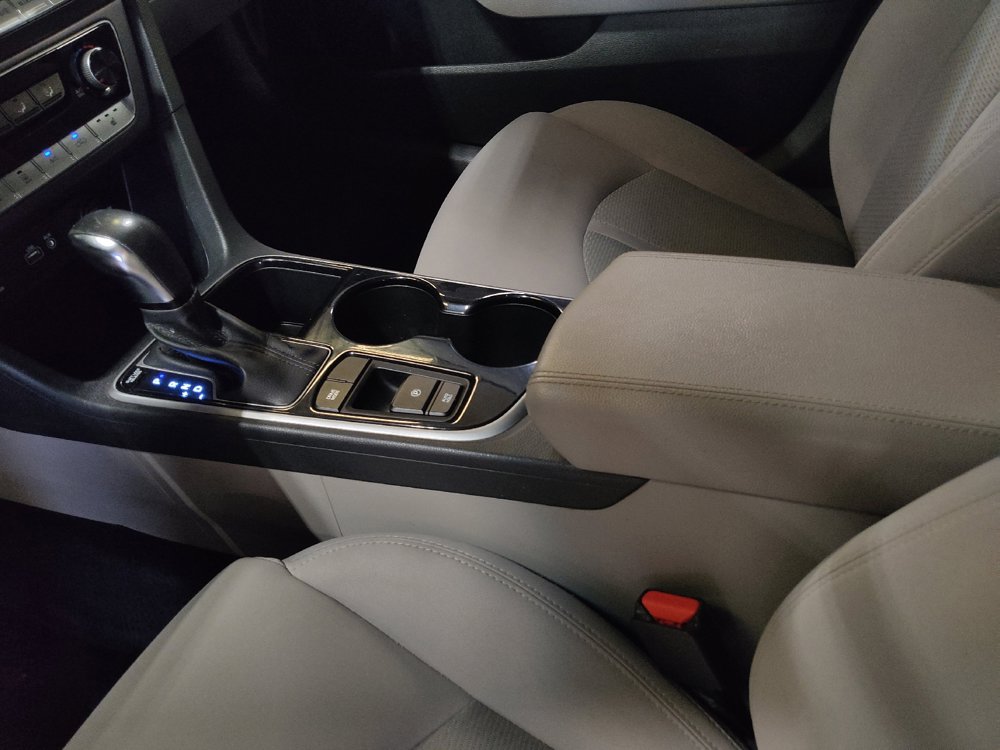 Used 2018 Hyundai Sonata SEL w/ Tech Package 02 FWD image 26