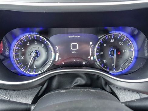 New 2026 Chrysler Pacifica Select image 24