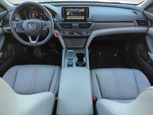 Used 2018 Honda Accord EX image 17