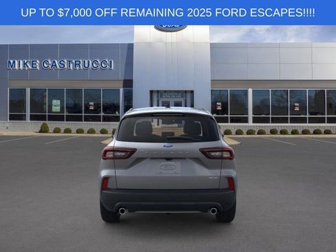 New 2025 Ford Escape ST-Line w/ Tech Pack #1 AWD/4WD image 5