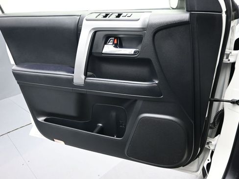 Used 2021 Toyota 4Runner SR5 image 13