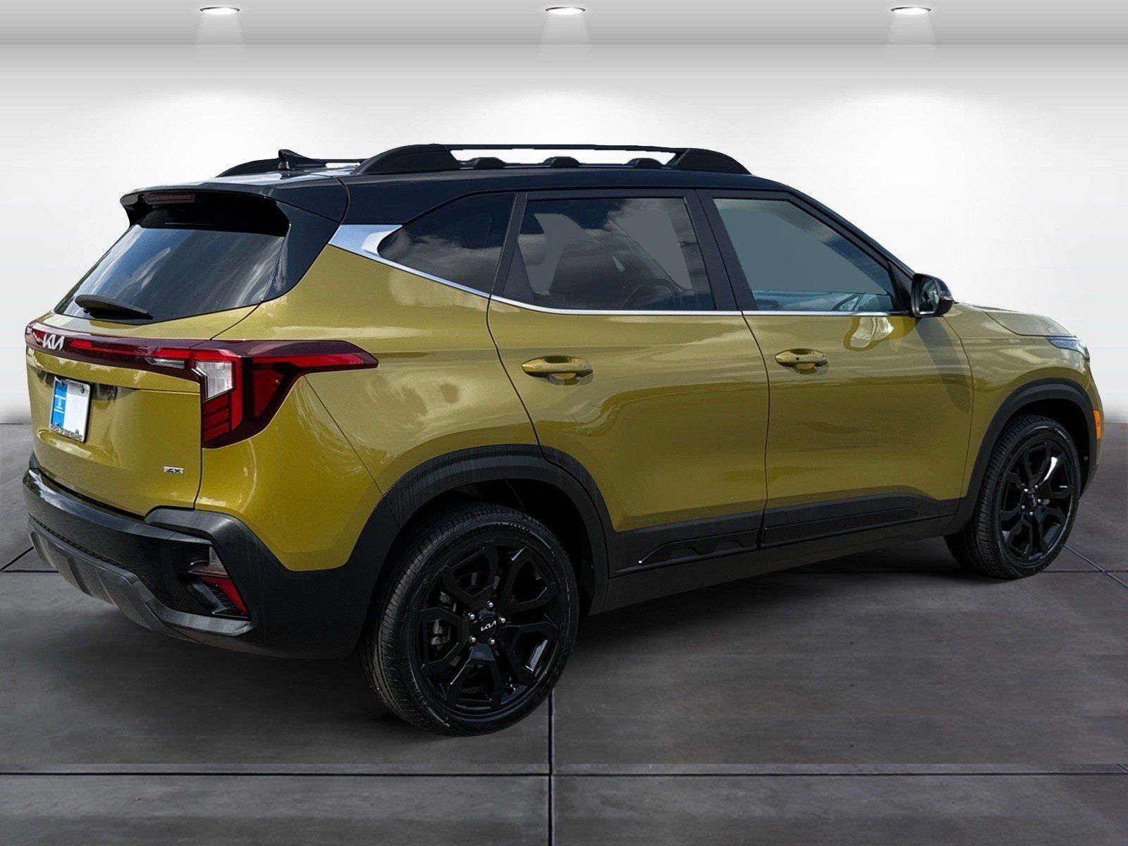Used 2024 Kia Seltos X-Line AWD/4WD image 5
