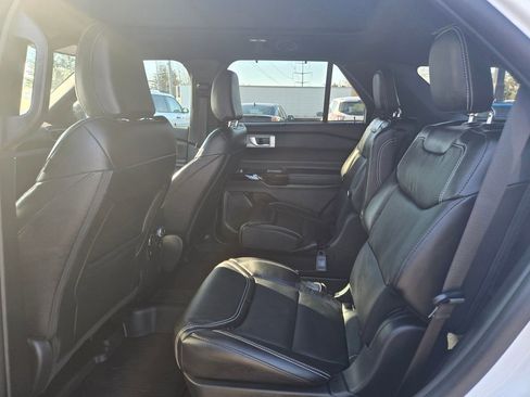 Used 2023 Ford Explorer ST w/ Equipment Group 401A image 10