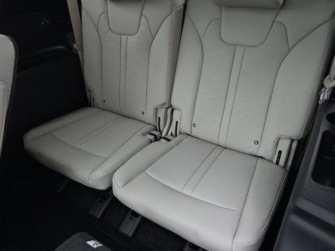 New 2026 Kia Sorento EX w/ EX Premium Package image 13