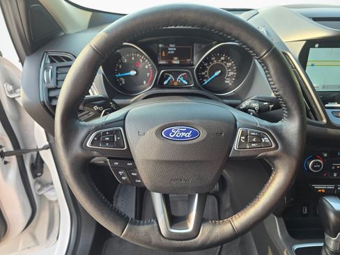 Used 2018 Ford Escape Titanium AWD/4WD image 14