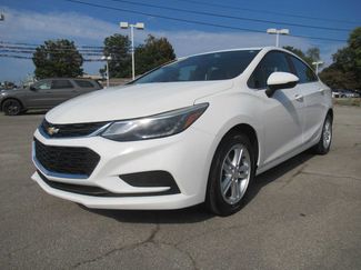 Used 2018 Chevrolet Cruze LT w/ Convenience Package image 1
