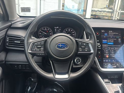 Used 2025 Subaru Legacy Premium AWD/4WD image 2