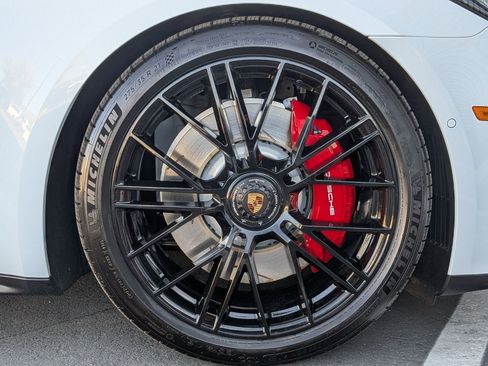 New 2026 Porsche Panamera GTS image 13