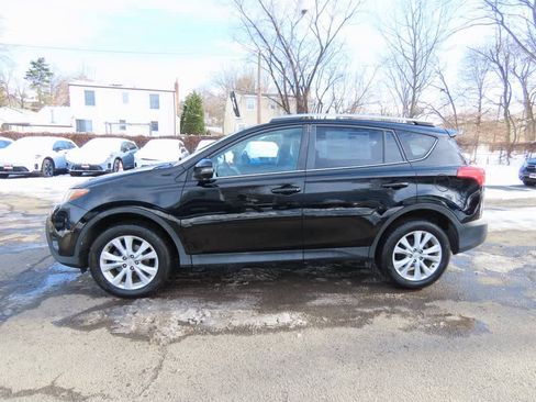Used 2015 Toyota RAV4 Limited image 3