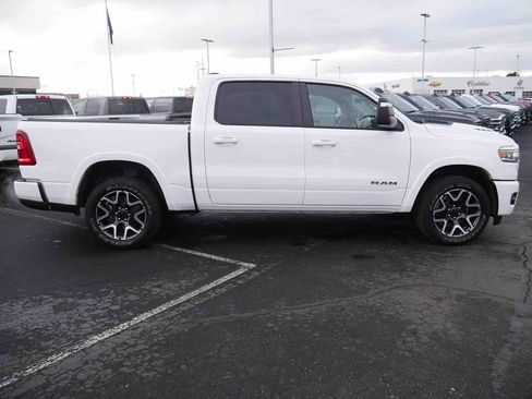 Used 2025 RAM 1500 Laramie w/ Sport Appearance Package image 31
