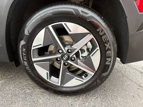 Used 2025 Hyundai Tucson SEL FWD image 52
