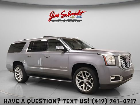 Used 2020 GMC Yukon XL Denali w/ Open Road Package AWD/4WD image 1