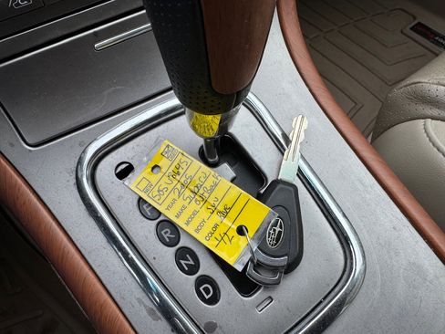 Used 2005 Subaru Outback 3.0R L.L. Bean w/ Popular Equipment Group 3 image 16