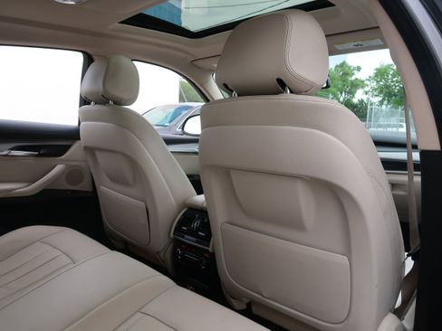 Used 2015 BMW X6 xDrive35i image 36