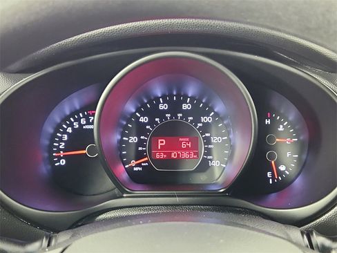Used 2014 Kia Soul + image 16