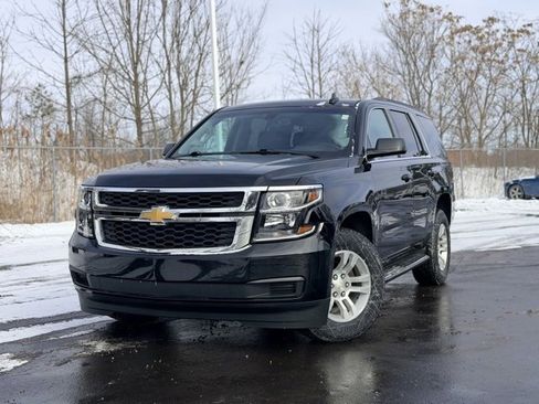 Used 2019 Chevrolet Tahoe LS image 1