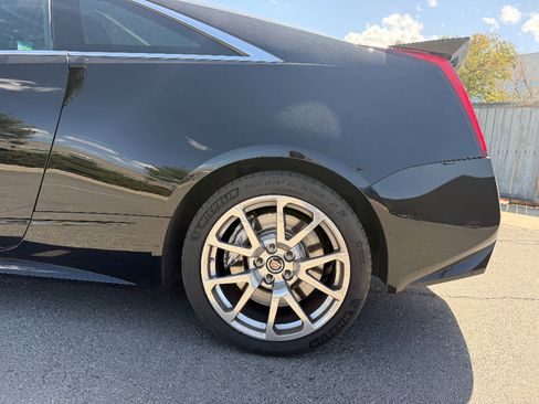 Used 2011 Cadillac CTS V RWD image 8