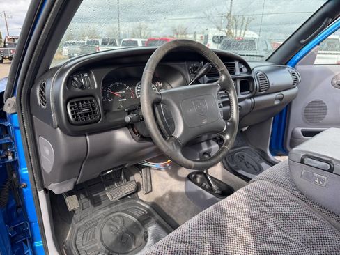 Used 2001 Dodge Ram 2500 Truck 4x4 Quad Cab image 8