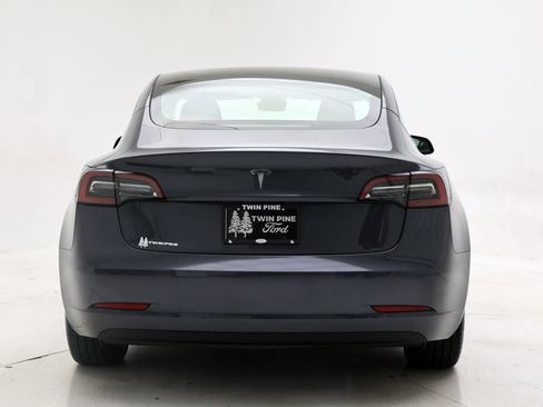Used 2023 Tesla Model 3 Standard Range image 7