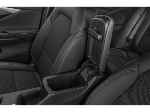 Used 2025 Buick Envista Sport Touring w/ Convenience I Package FWD image 17