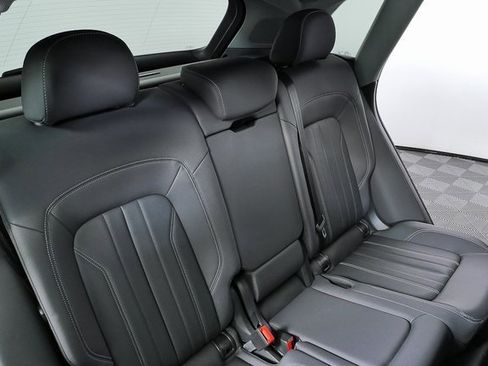 Used 2022 Audi Q5 2.0T Premium Plus w/ Premium Plus Package image 22