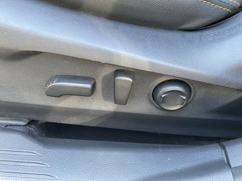 Used 2025 Subaru Outback Wilderness w/ Wilderness Package image 11