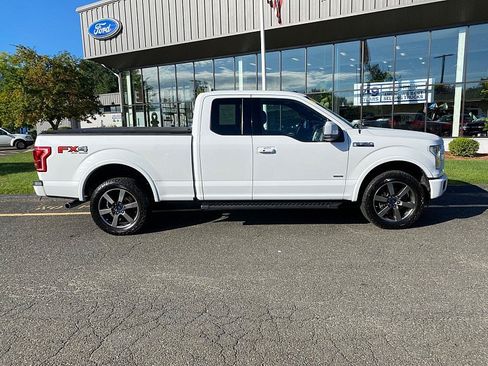 Used 2016 Ford F150 Lariat w/ Equipment Group 502A Luxury AWD/4WD image 5