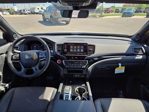 New 2026 Honda Ridgeline Black Edition image 4
