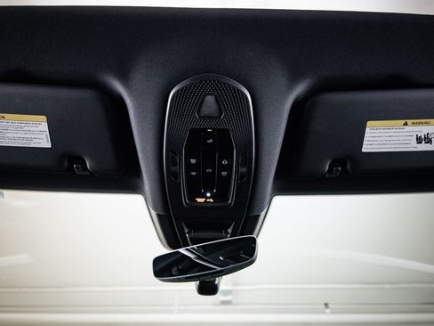 Certified 2026 Porsche Cayenne AWD/4WD image 20
