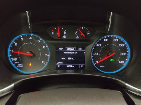 Used 2019 Chevrolet Equinox LS w/ LS Convenience Package image 23