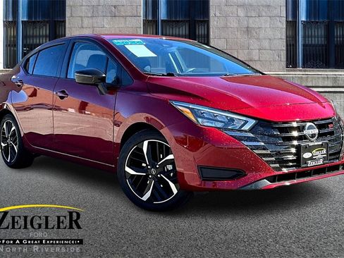 Used 2024 Nissan Versa SR w/ Trunk Package image 1