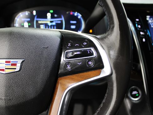Used 2019 Cadillac Escalade ESV Luxury image 13