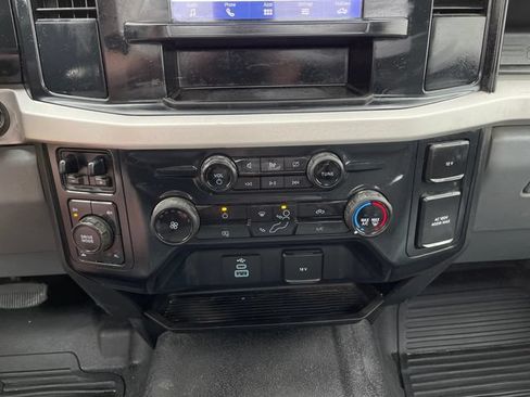 Used 2023 Ford F250 XL w/ Snow Plow/Camper Package AWD/4WD image 14