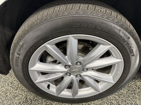 Used 2024 Acura RDX SH-AWD image 27